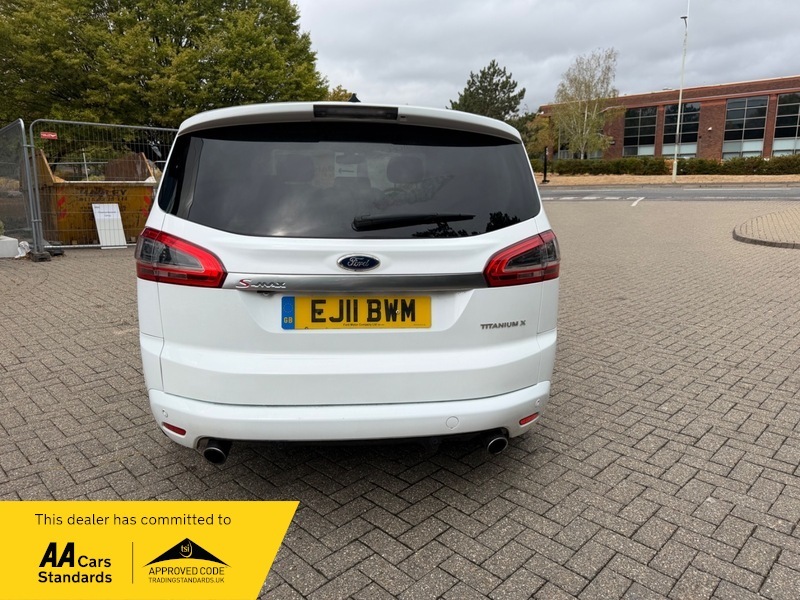 Ford S-Max Black #10