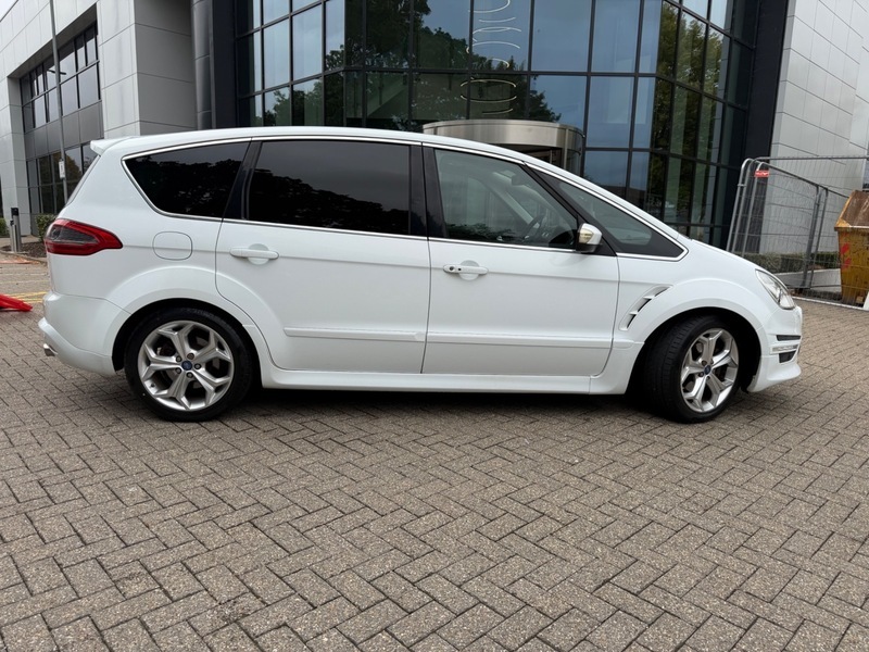 Ford S-Max Black #14