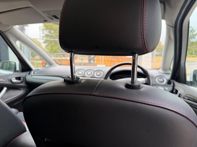 Ford S-Max Black #38