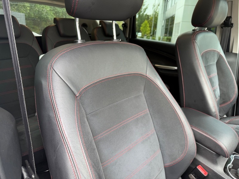 Ford S-Max Black #42