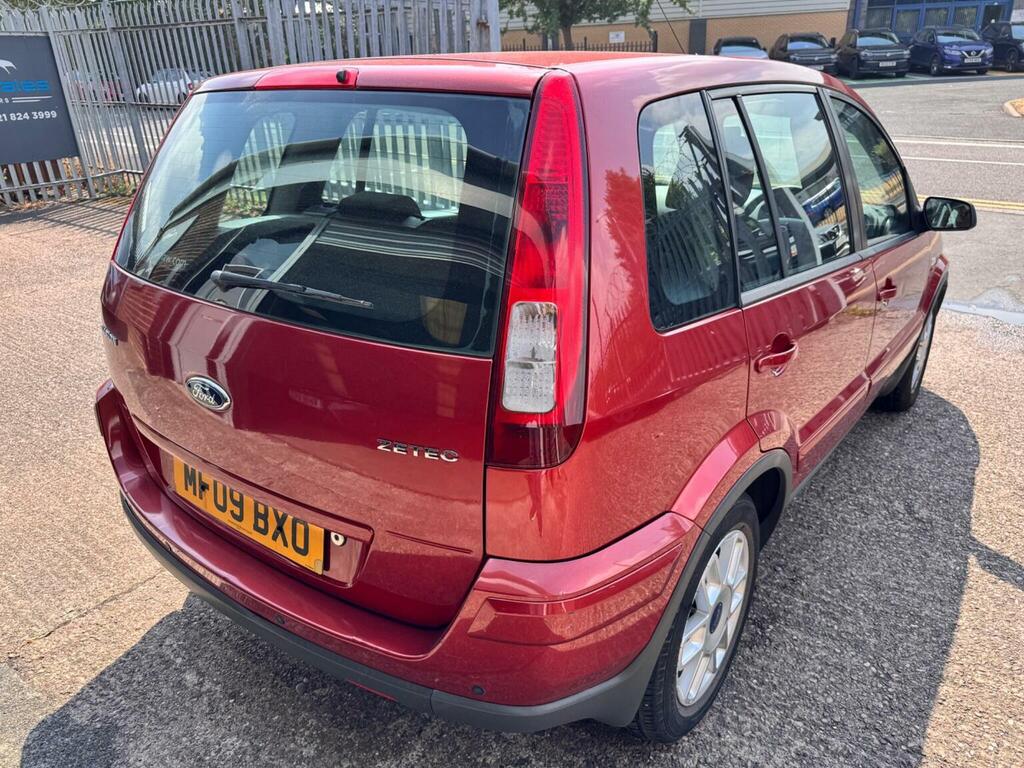 Ford Fusion 1.6 Zetec Climate Red #4