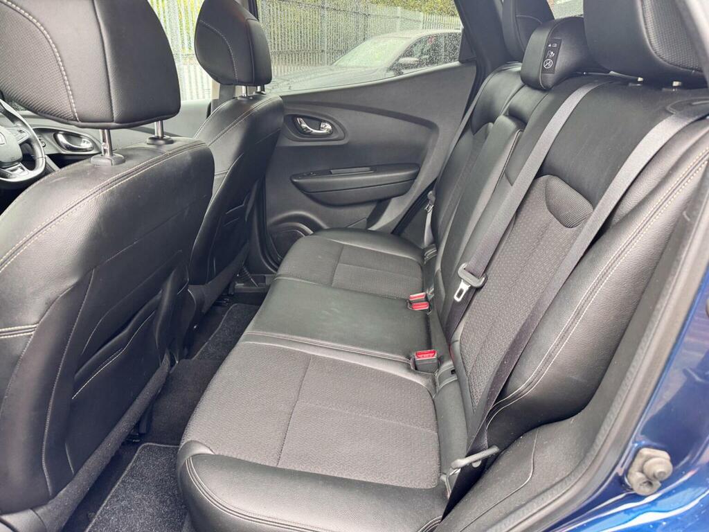 Renault Kadjar  Silver #18