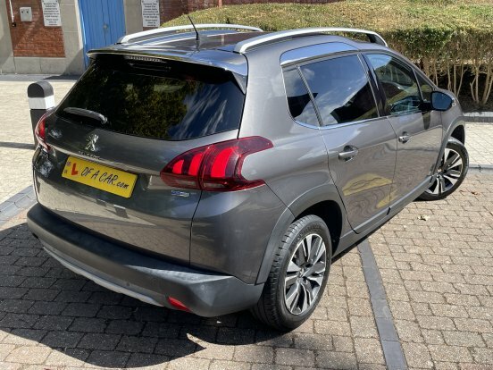 Peugeot 2008 1.2 Puretech Allure BJ17NDN Grey #4