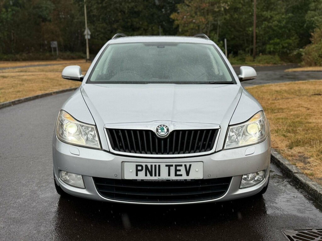 Skoda Octavia 1.8 Tsi Laurin Klement Dsg Euro 5 Silver #5