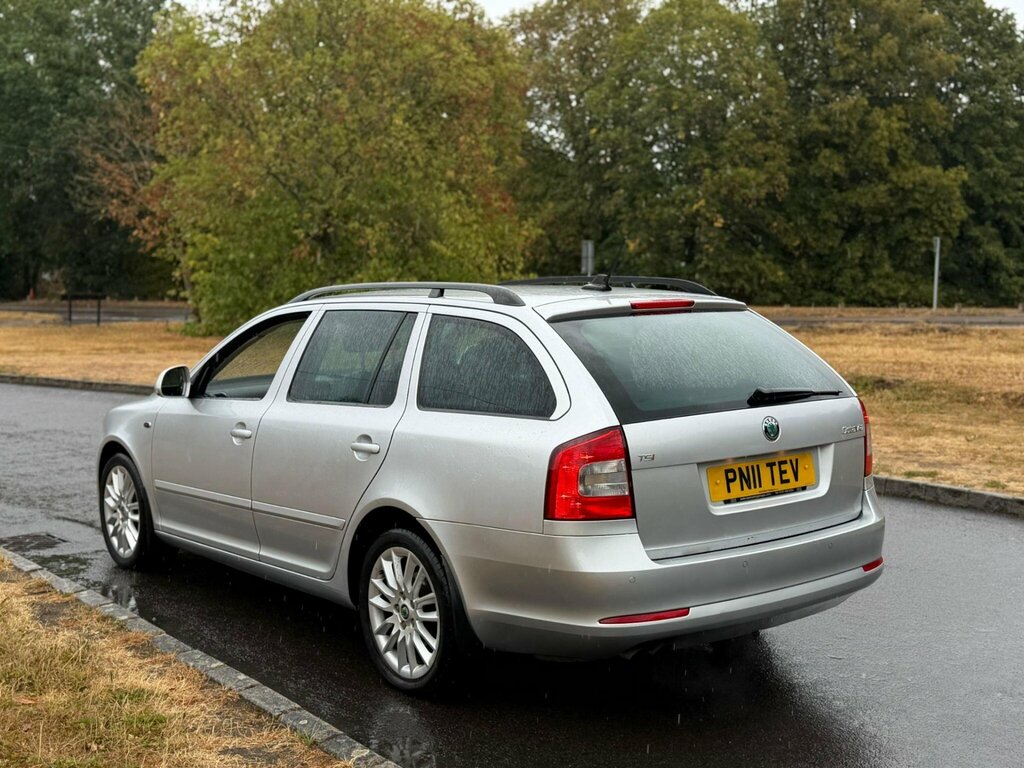 Skoda Octavia 1.8 Tsi Laurin Klement Dsg Euro 5 Silver #3