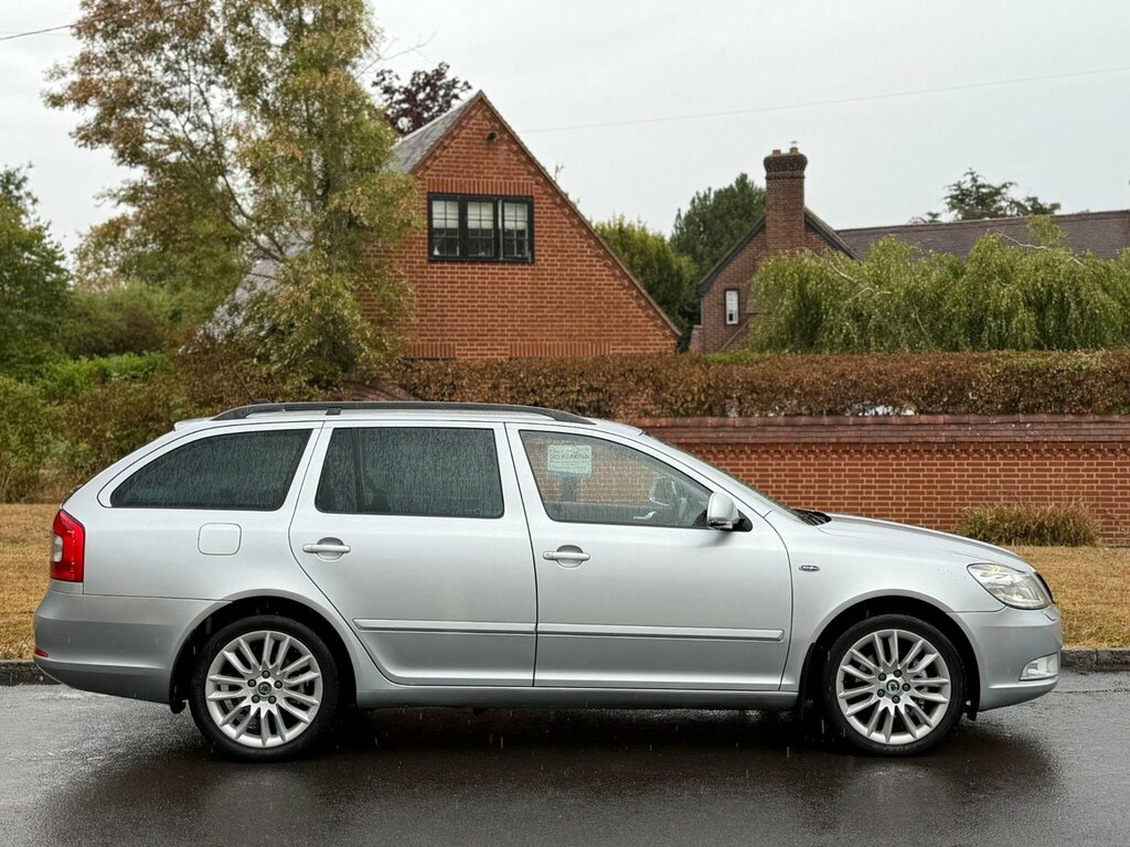 Skoda Octavia 1.8 Tsi Laurin Klement Dsg Euro 5 Silver #4