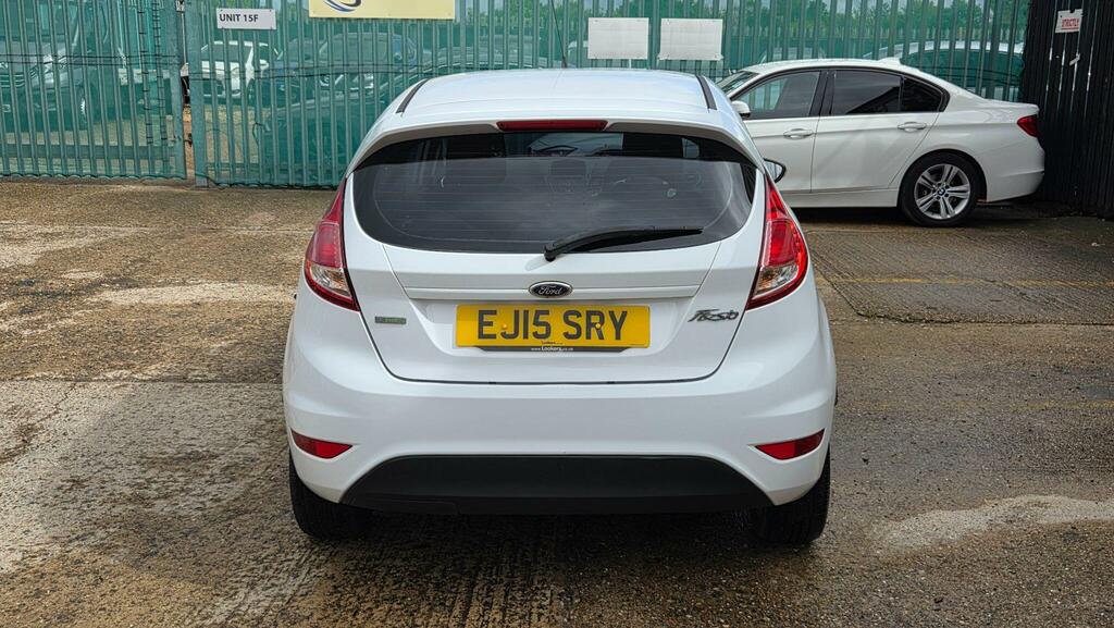 Ford Fiesta Hatchback White #6