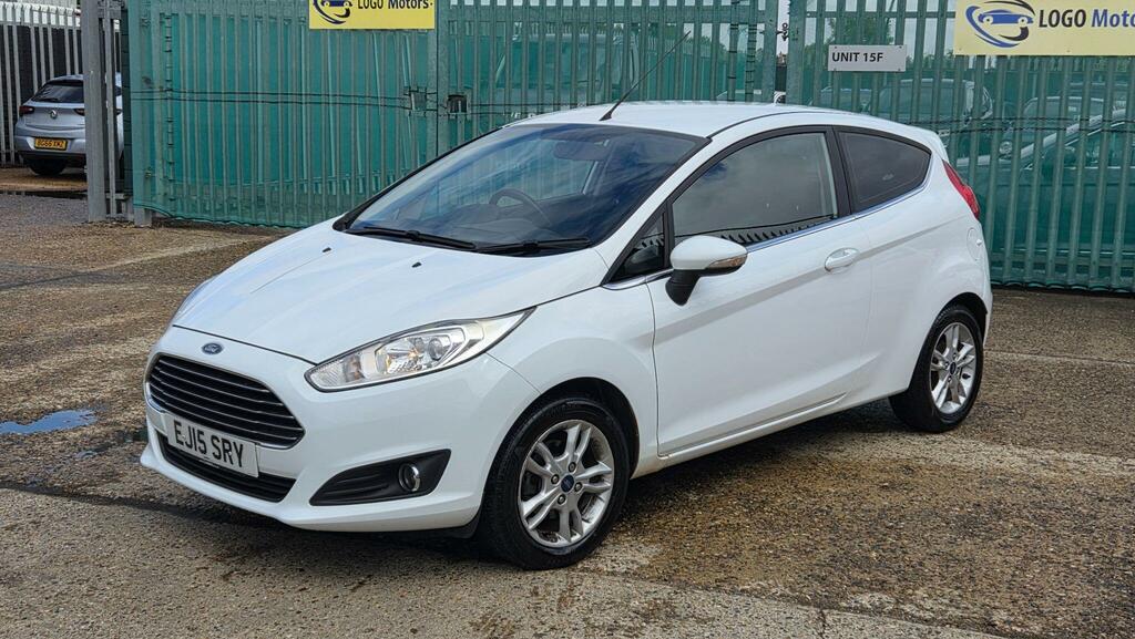 Ford Fiesta Hatchback White