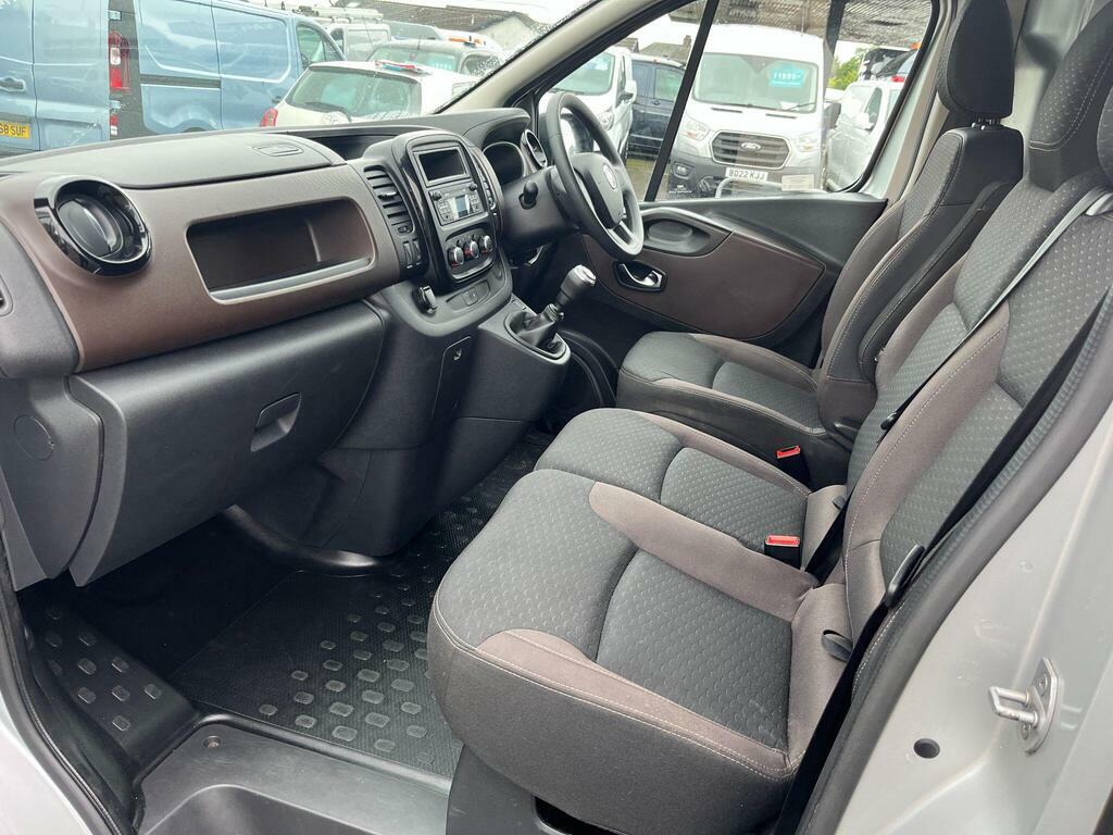Fiat Talento Mpv Black #10