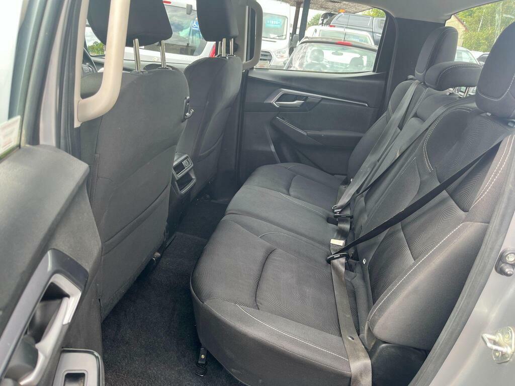 Isuzu D-Max Td Blade Black #9