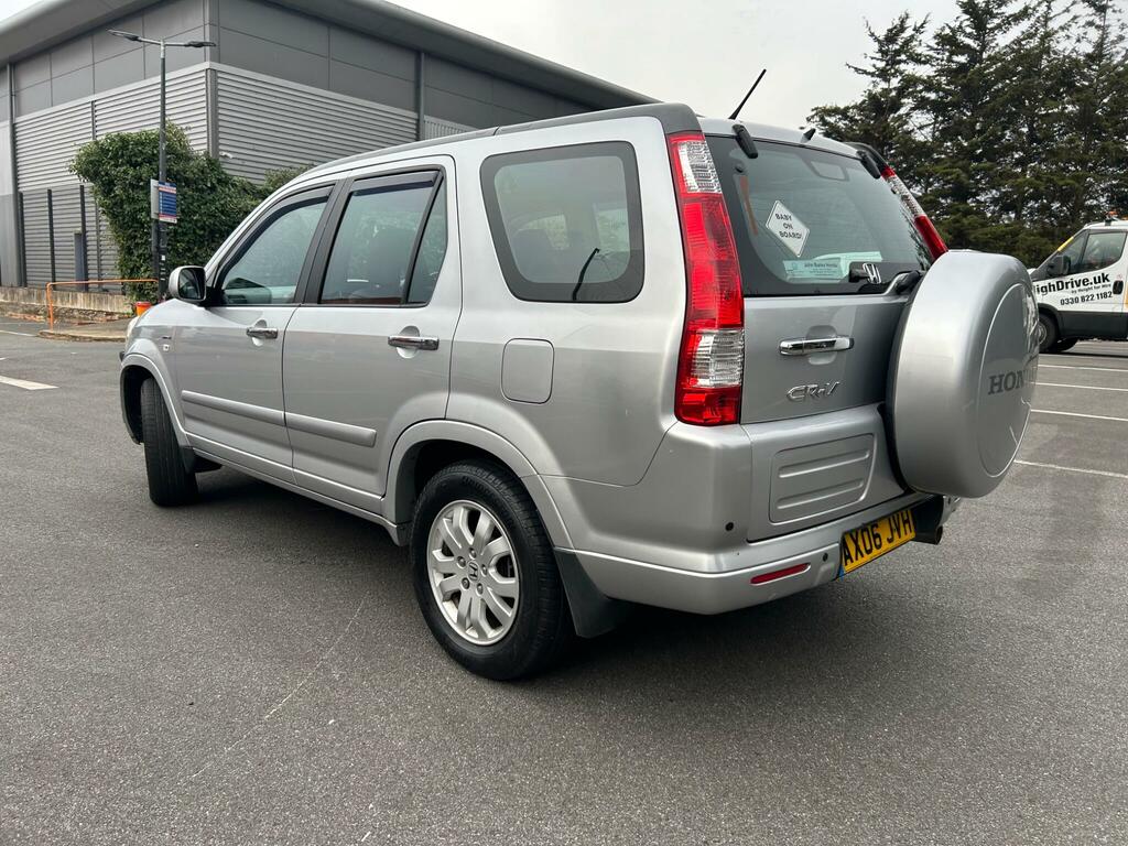 Honda Cr-V 2.0 I-vtec Executive Silver #4