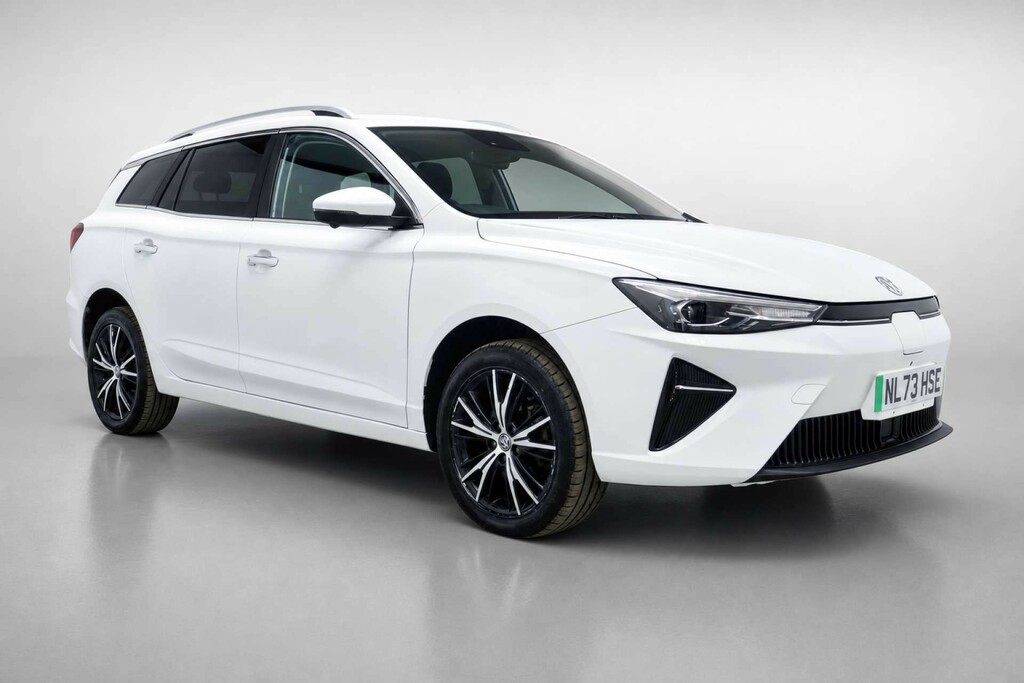 MG MG5 61.1Kwh Trophy Long Range Estate White