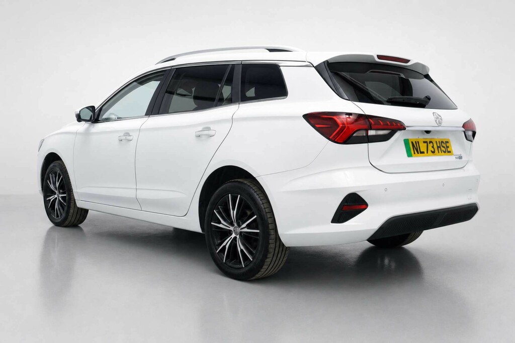 MG MG5 61.1Kwh Trophy Long Range Estate White #5