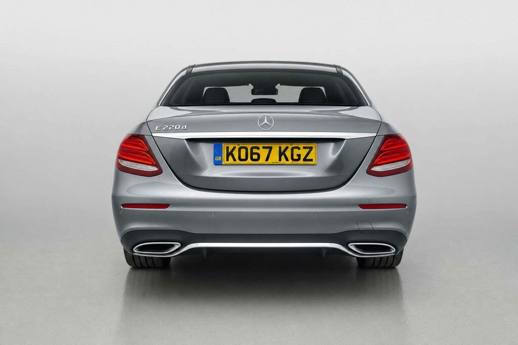 Mercedes-Benz E Class 2.0 E 220 D Amg Line Premium KO67KGZ Black #6