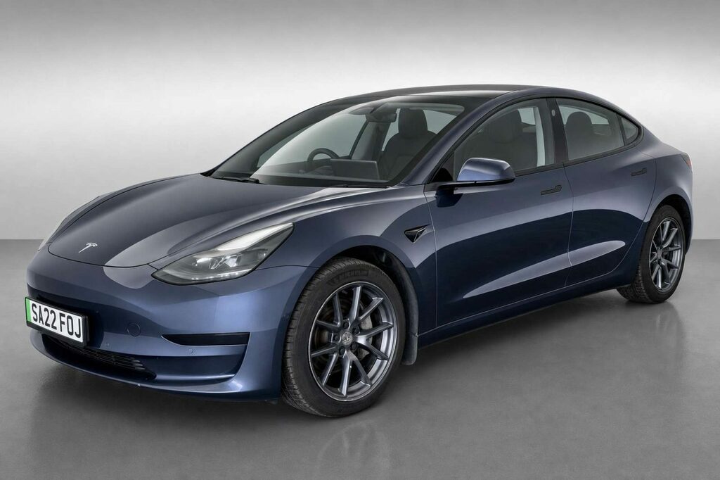 Tesla Model 3 Standard Range Plus Saloon Rwd Grey