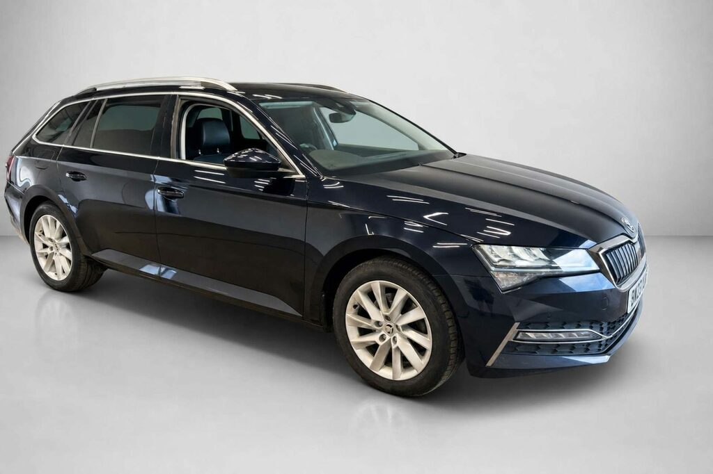 Skoda Superb 1.4 Tsi Iv 13Kwh Se Technology Estate P Black