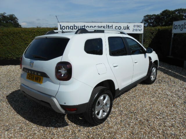 Dacia Duster Suv 1.6 Comfort Sce 115 4X2 My18 2018 CE68NRV White #5