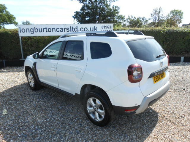 Dacia Duster Suv 1.6 Comfort Sce 115 4X2 My18 2018 CE68NRV White #6