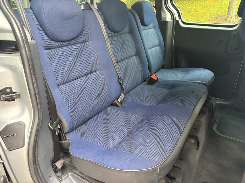 Peugeot Partner Mpv White #28