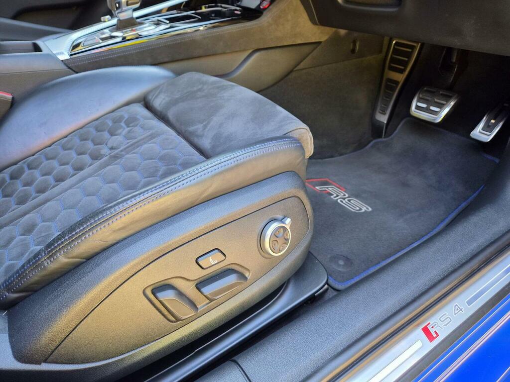 Audi RS4 Avant Automatic Grey #30