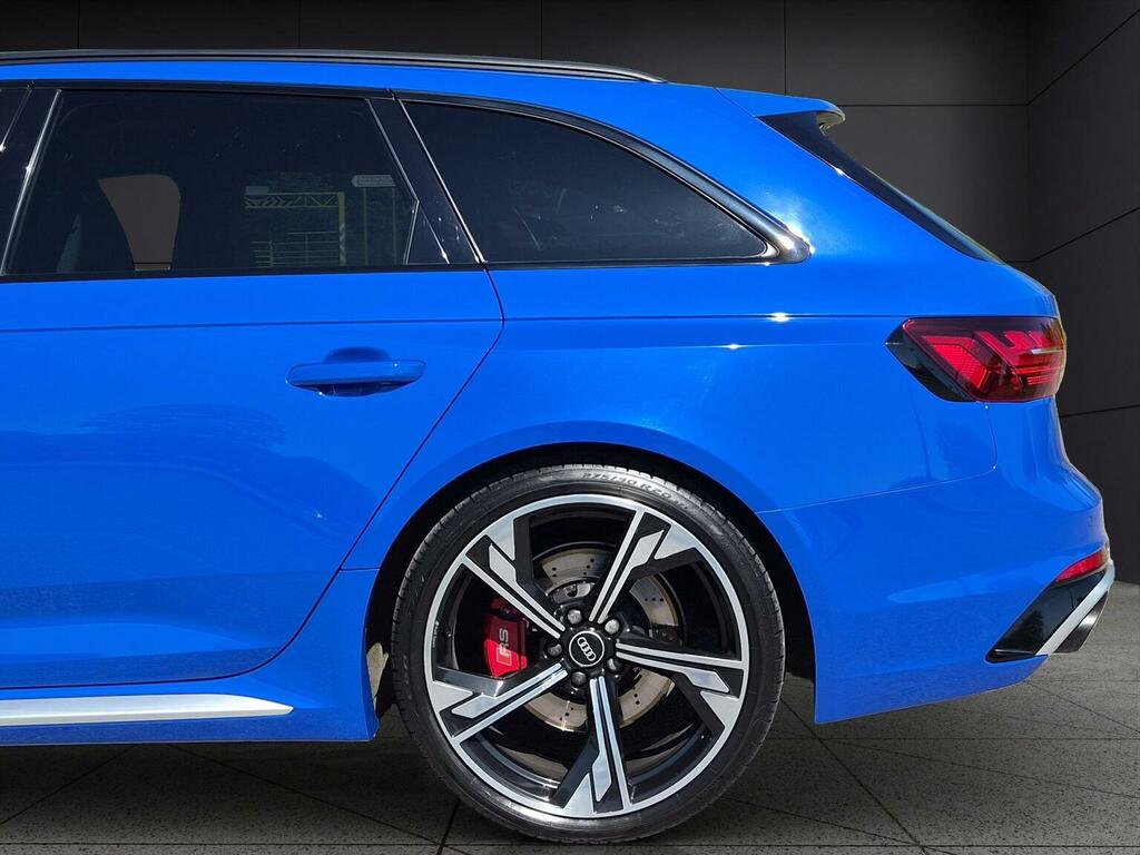 Audi RS4 Avant Automatic Grey #21