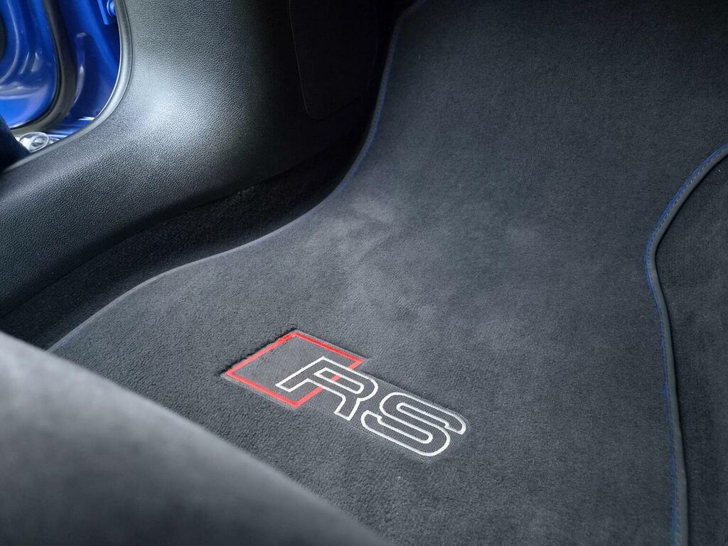 Audi RS4 Avant Automatic Grey #31