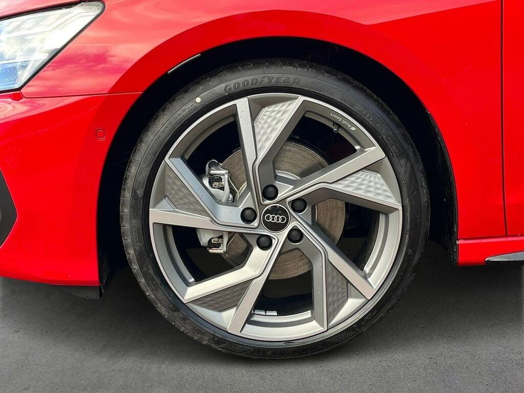 Audi A3 2.0 Tdi 150 Black Edition S Tronic Red #6