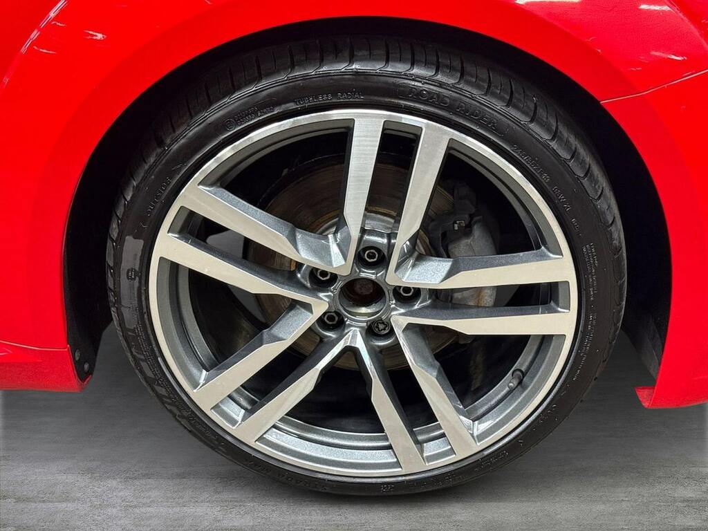 Audi TT 2.0 Tfsi S Line Coupe S Tronic Quattro Red #6
