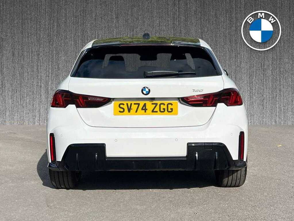 BMW 1 Series 120 M Sport Step SV74ZGG White #4