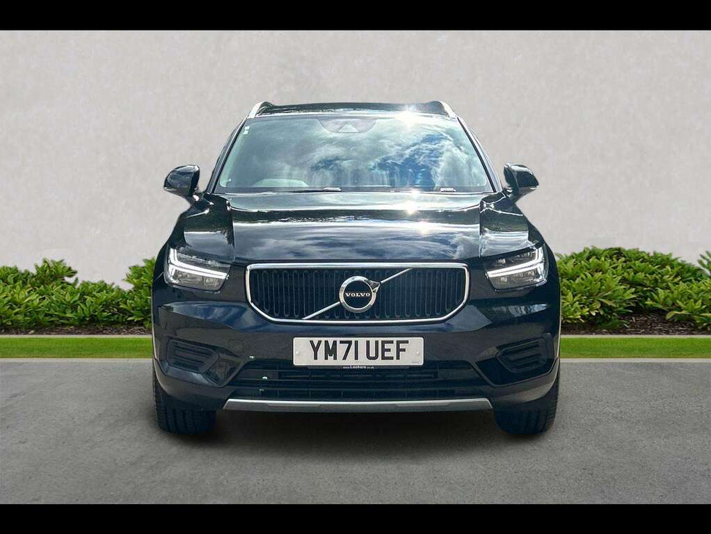 Volvo XC40 1.5 T3 163 Momentum Black #5