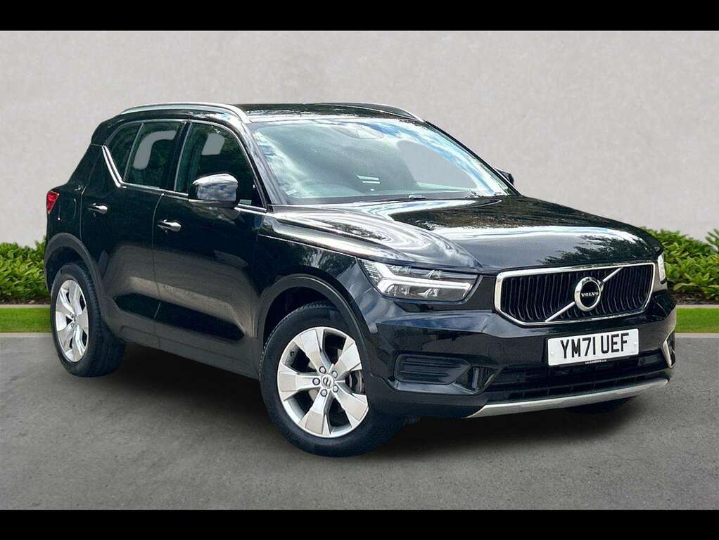 Volvo XC40 1.5 T3 163 Momentum Black