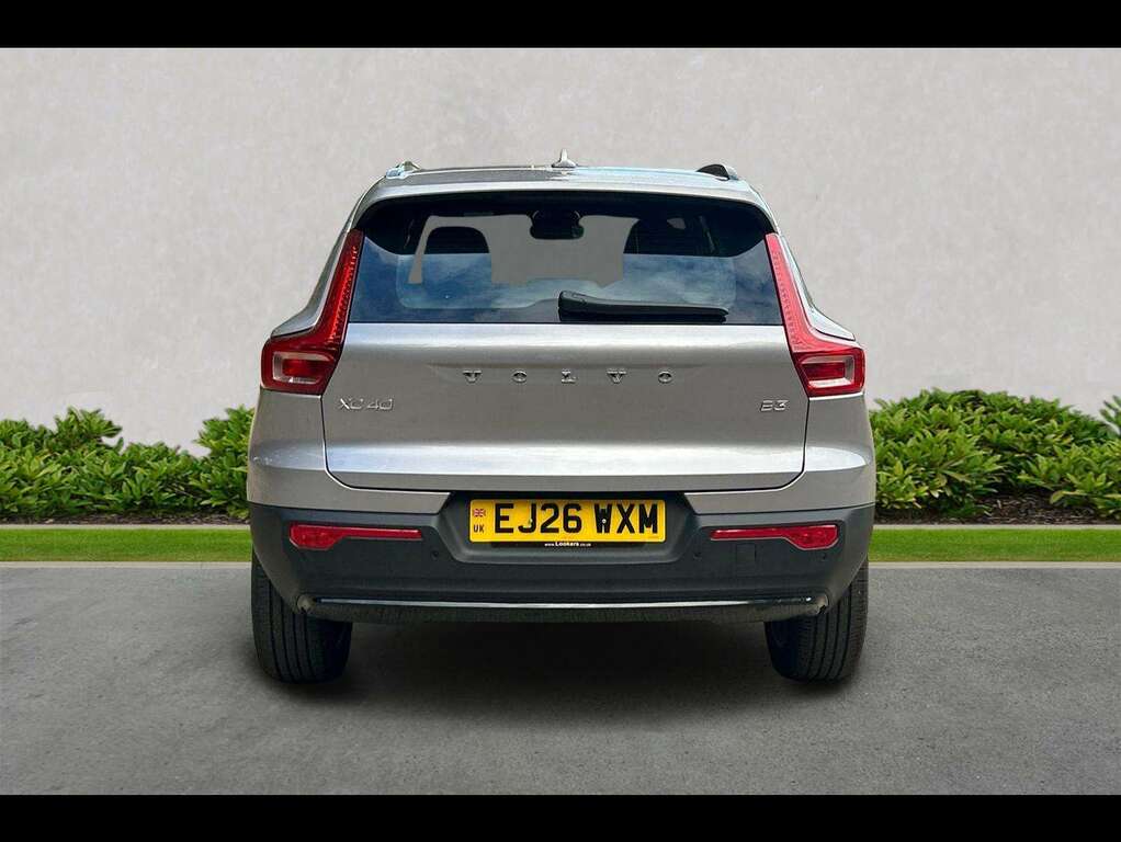 Volvo XC40 2.0 B3p Plus Dark EJ26WXM Silver #4