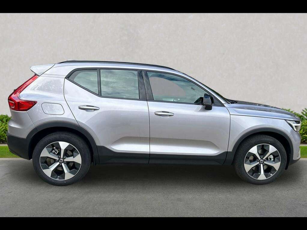 Volvo XC40 2.0 B3p Plus Dark EJ26WXM Silver #3