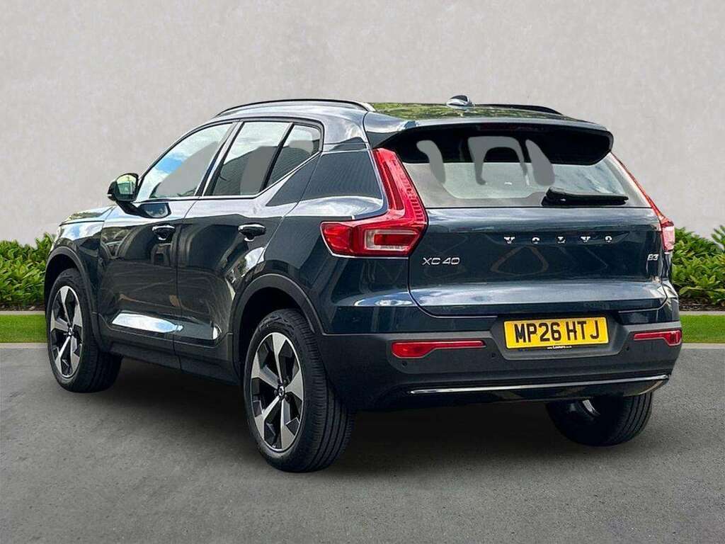 Volvo XC40 2.0 B3p Plus Dark MP26HTJ Blue #2