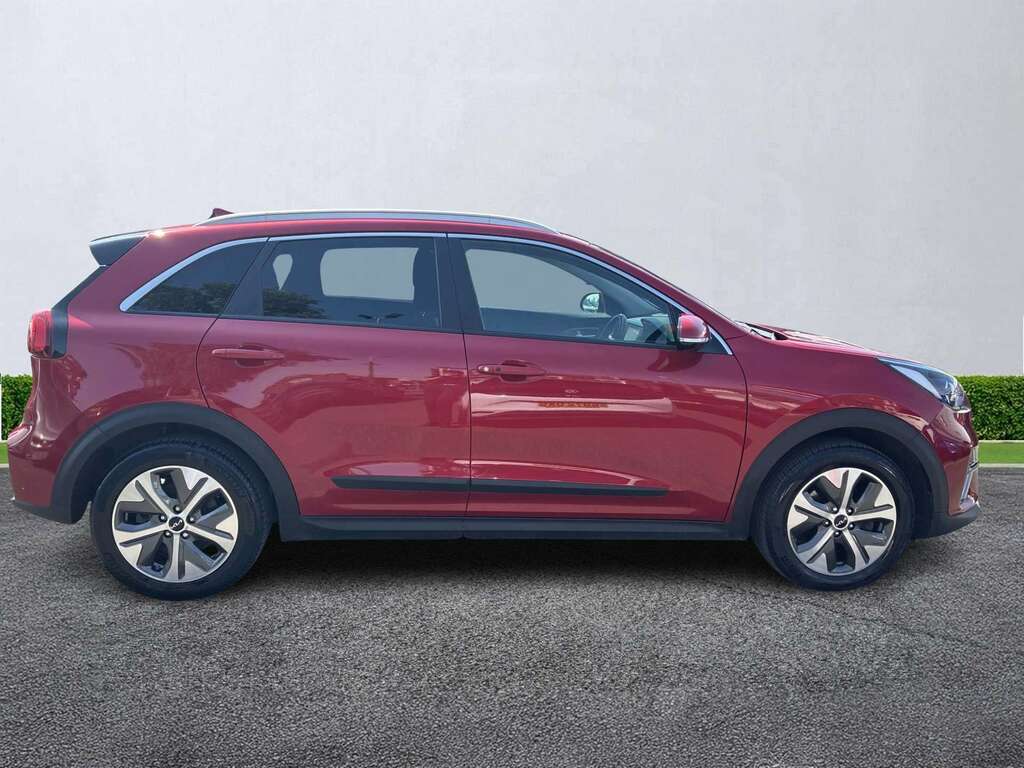 Kia e-Niro 150Kw 2 Long Range 64Kwh LD22SXM Red #3
