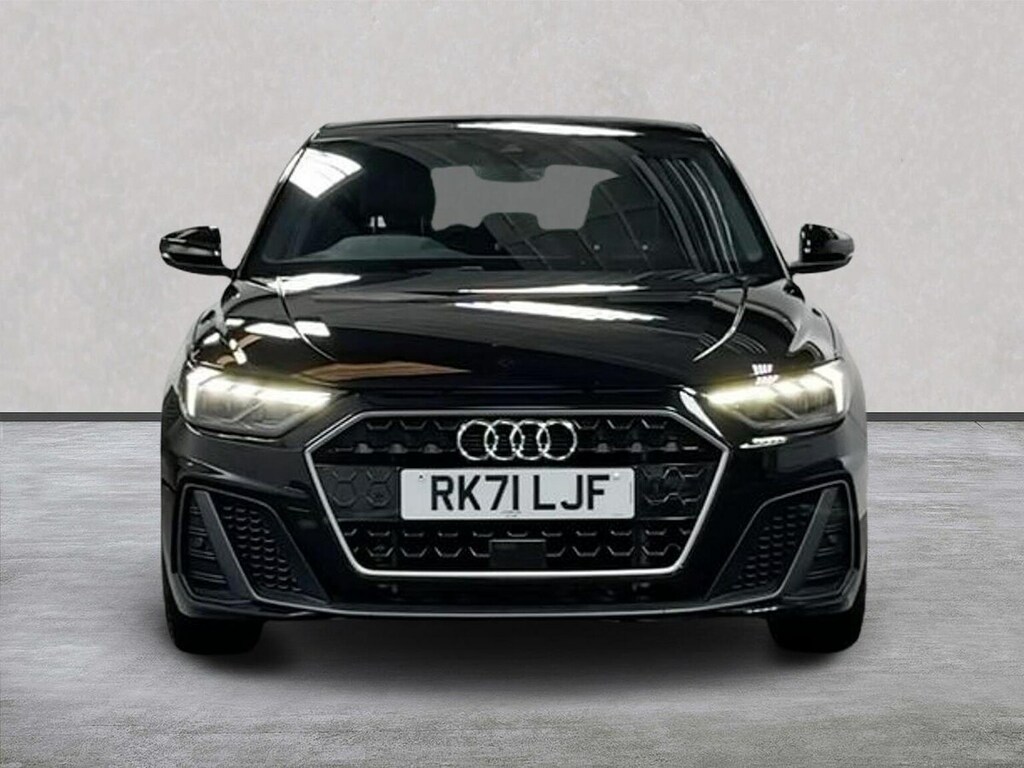 Audi A1 1.5 Tfsi 35 S Line Sportback S Tronic E Black #5