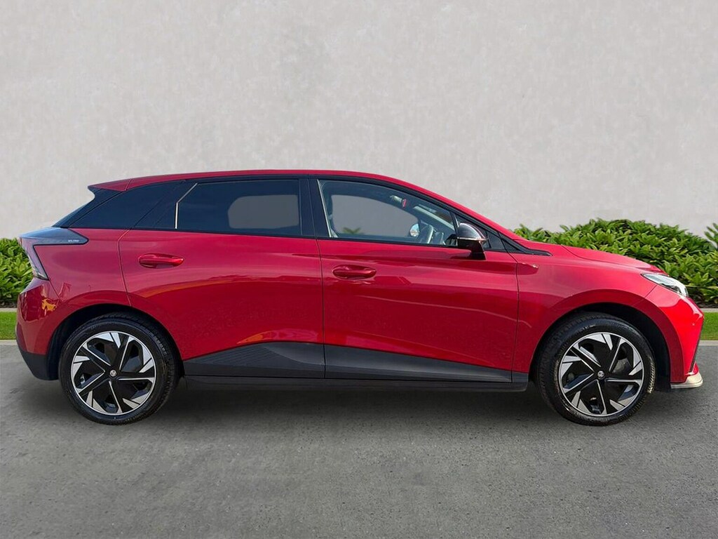 MG MG4 64Kwh Trophy Long Range Hatchback Aut FP23PVK Red #3