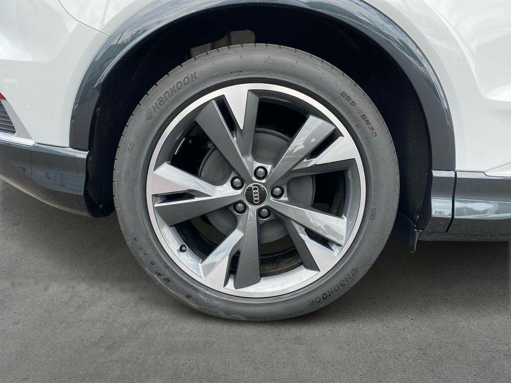 Audi Q4 E Tron 150Kw 40 63Kwh S Line Leathertech Pack RE26ZNV White #6