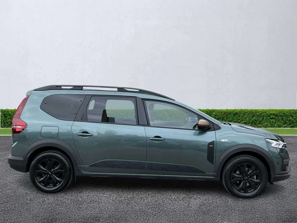 Dacia Jogger 1.6 Hev Extreme Green #3