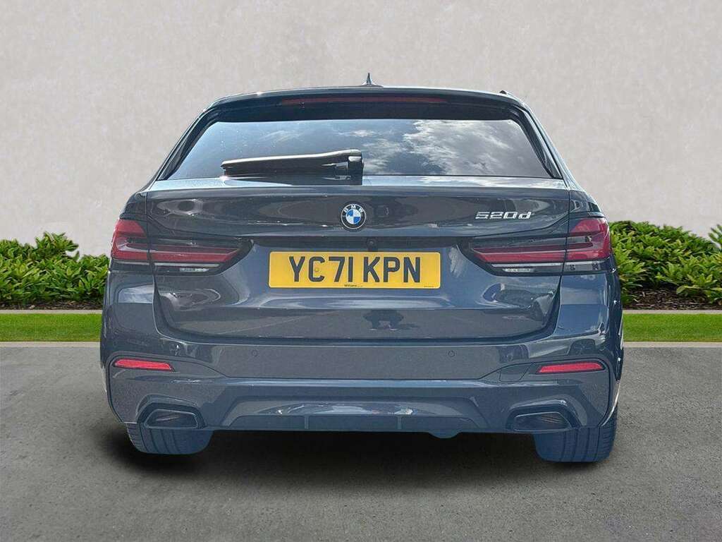 BMW 5 Series 520D Mht M Sport Step YC71KPN Grey #4