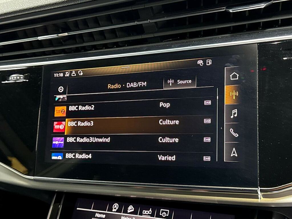 Audi Q8 Black #11
