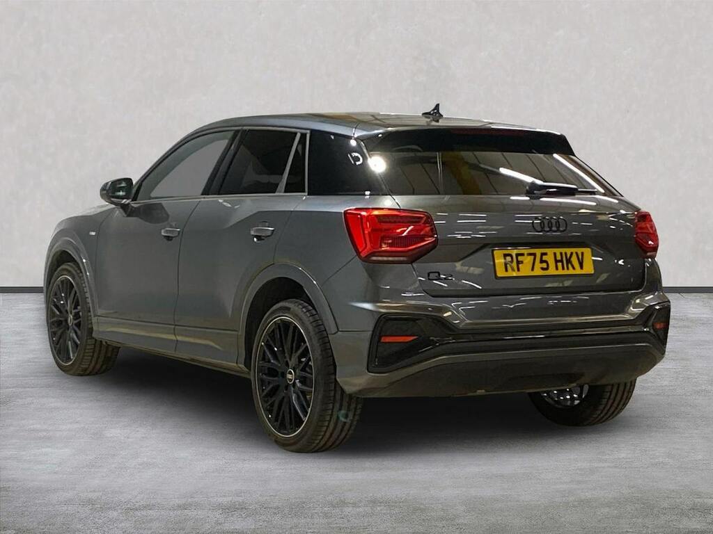 Audi Q2 1.5 Tfsi Cod 35 Black Edition Suv S Tro RF75HKV Grey #2