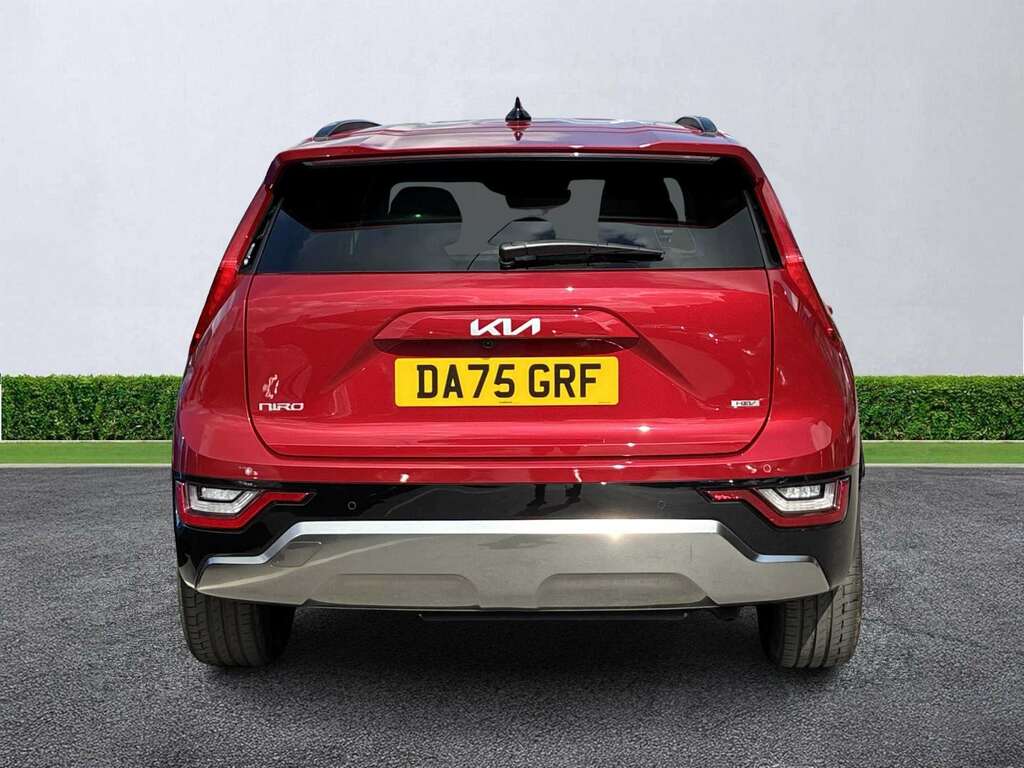 Kia Niro 1.6 Gdi 136 Hybrid Evolve Dct Red #4