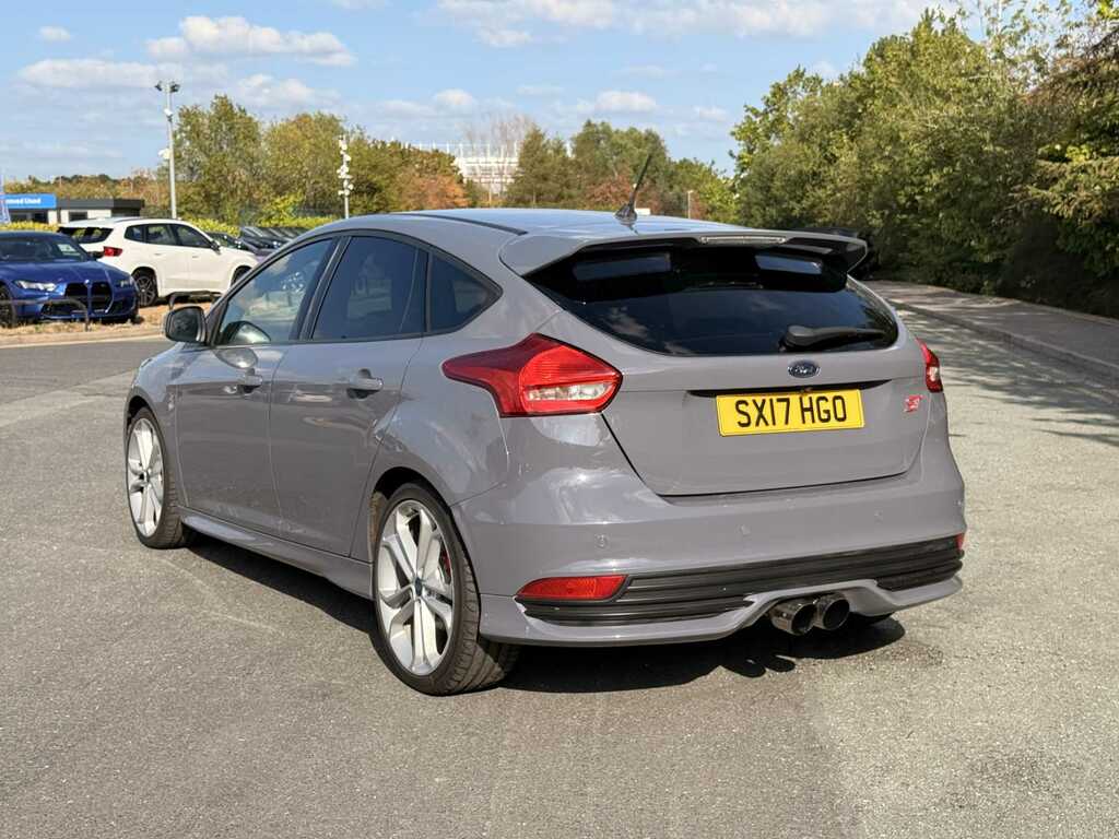 Ford Focus 2.0T Ecoboost St-3 SX17HGO Grey #2