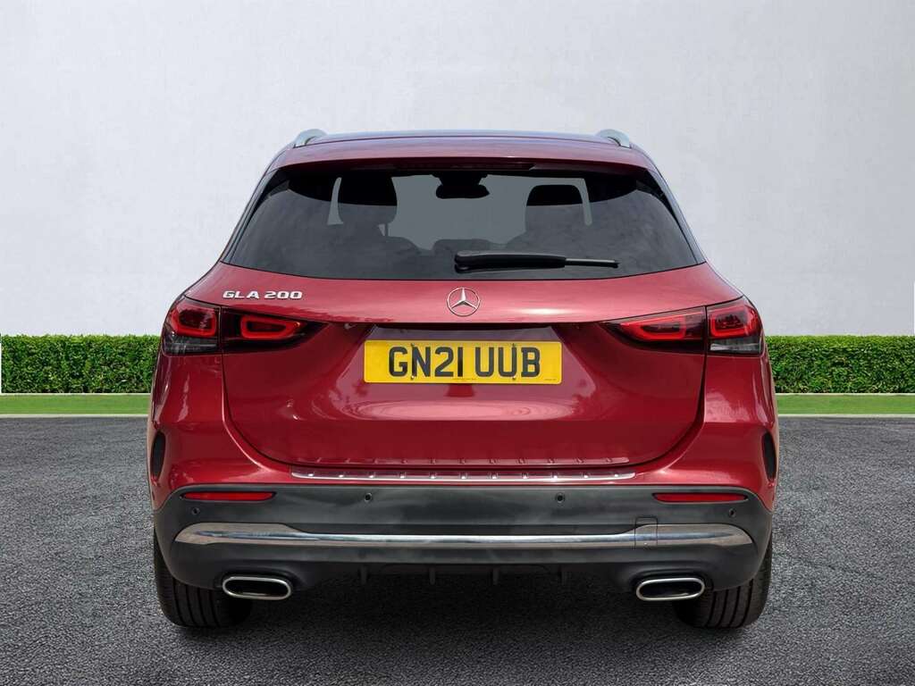 Mercedes-Benz GLA Class Gla 200 Amg Line Executive GN21UUB Red #6