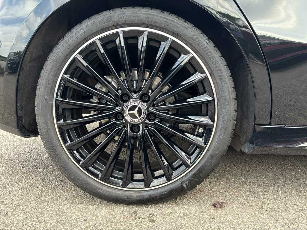 Mercedes-Benz A Class A180 Amg Line Premium Plus KM75UYP Black #6