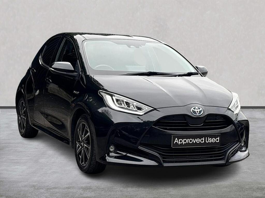 Toyota Yaris 1.5 Vvt-h Design Hatchback Hybrid E-cvt Black