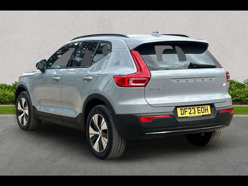 Volvo XC40 1.5 T4 Recharge Phev Plus Dark DF23EOH Grey #2