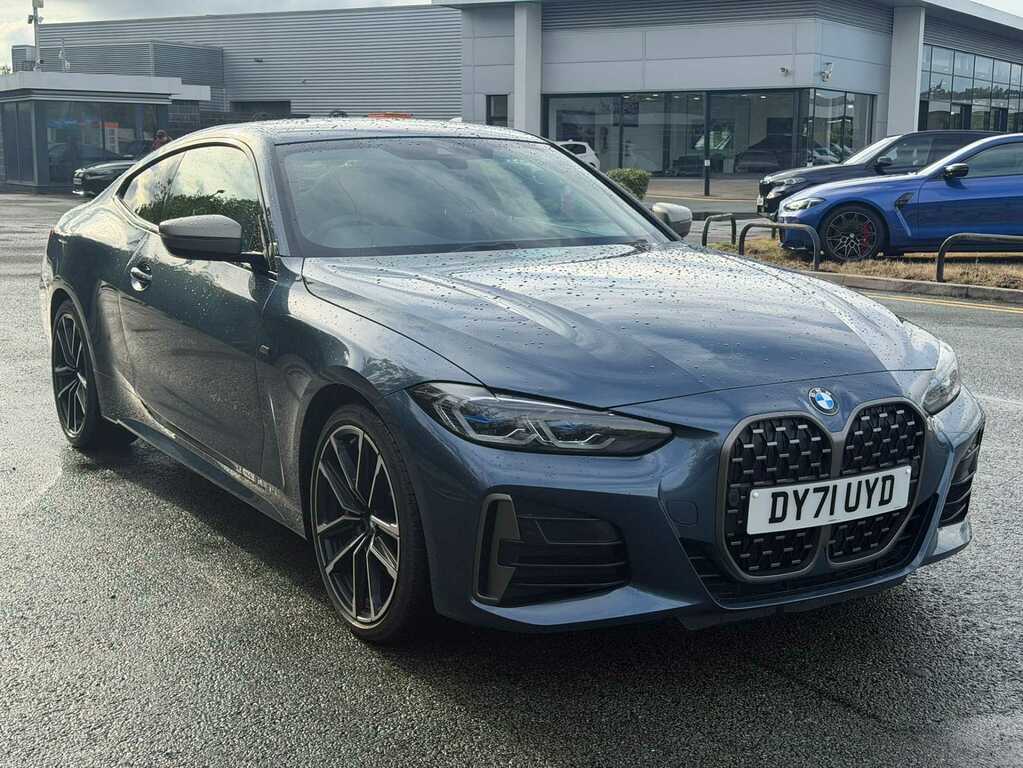 BMW 4 Series M440i Xdrive Mht Step Blue