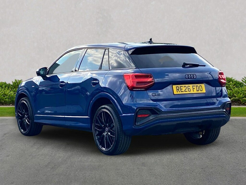 Audi Q2 1.5 Tfsi Cod 35 Black Edition Suv S Tro RE26FDO Blue #2